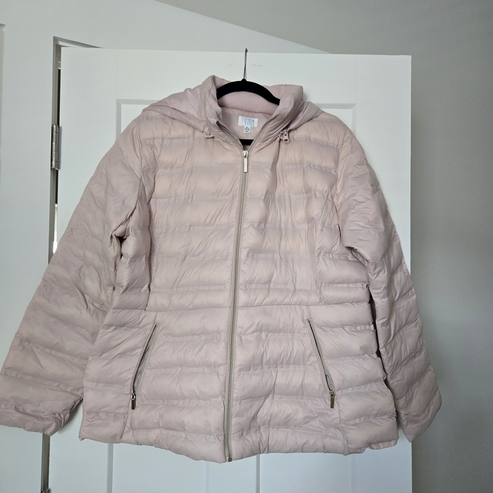 Time and Tru Women's Blush Puffer Jacket